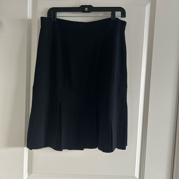 St John Collection By Marie Gray - Picture 6 of 6